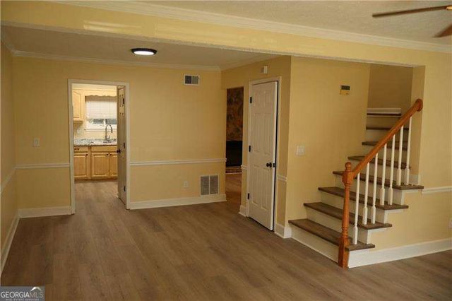 1161 Ridgecrest Lane SE, Smyrna, GA 30080