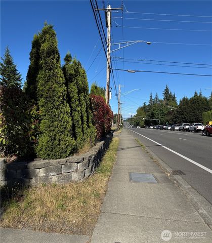 203 112th Street SE, Everett, WA 98208