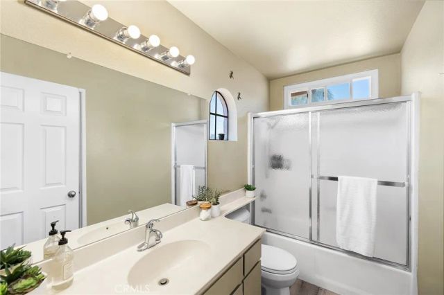24610 Leafwood, Murrieta, CA 92562