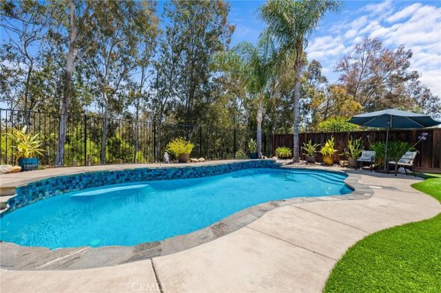 24610 Leafwood, Murrieta, CA 92562