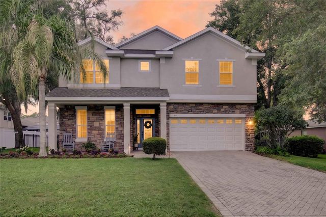 303 W BLUE WATER EDGE DRIVE, Eustis, FL 32736