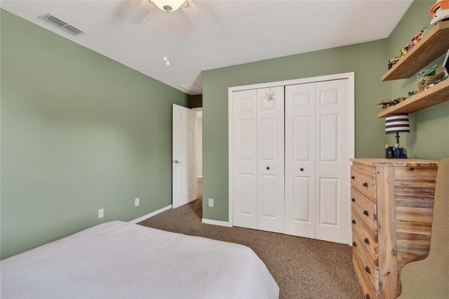 303 W BLUE WATER EDGE DRIVE, Eustis, FL 32736