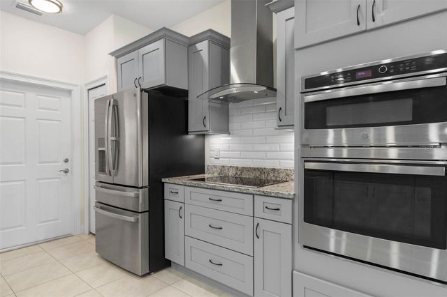 3 LEEDS PLACE, Palm Coast, FL 32137