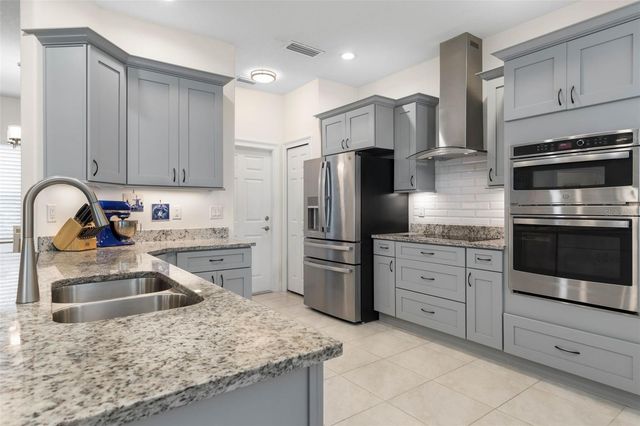 3 LEEDS PLACE, Palm Coast, FL 32137