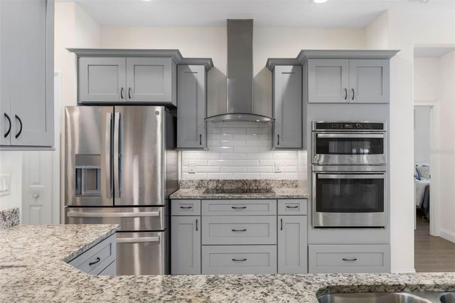 3 LEEDS PLACE, Palm Coast, FL 32137