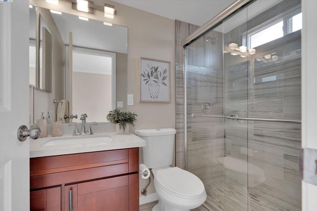 4433 Fair Ave, Oakland, CA 94619