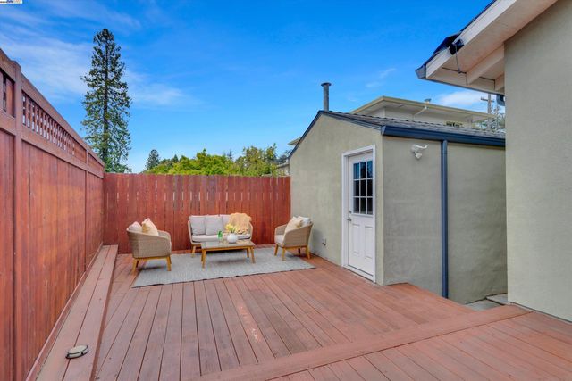 4433 Fair Ave, Oakland, CA 94619