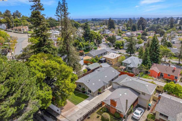 4433 Fair Ave, Oakland, CA 94619