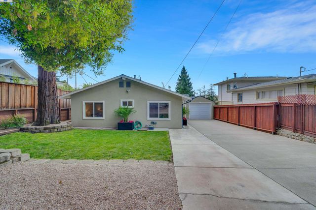 4433 Fair Ave, Oakland, CA 94619