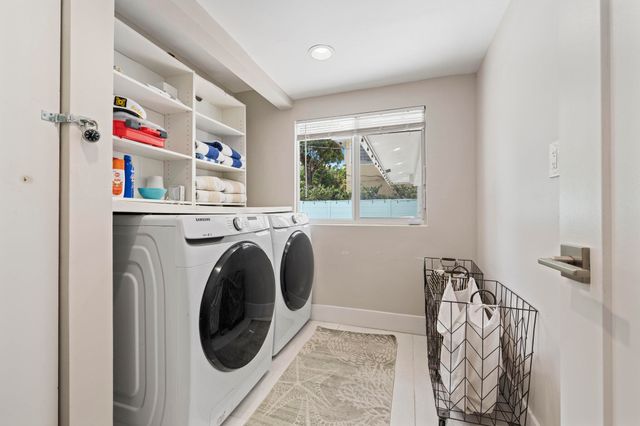 2112 NE 32nd Avenue, Fort Lauderdale, FL 33305