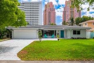 2112 NE 32nd Avenue, Fort Lauderdale, FL 33305
