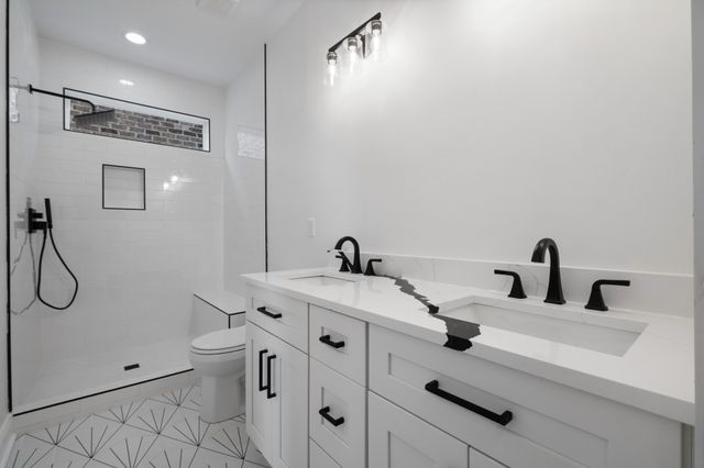 2310 18th Ave, N, Nashville, TN 37208