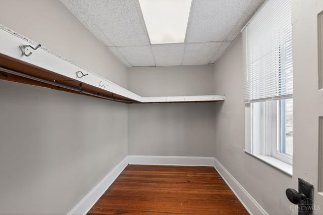 2525 Homestead Place, Cincinnati, OH 45211
