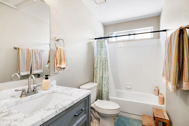 11435 S 46TH Street, Phoenix, AZ 85044