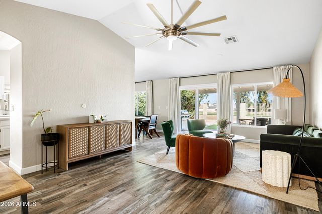 11435 S 46TH Street, Phoenix, AZ 85044