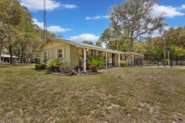 8731 NW 127TH PLACE, Chiefland, FL 32626