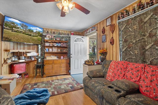 8731 NW 127TH PLACE, Chiefland, FL 32626