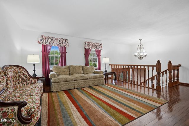 64 Dye Drive, Lebanon, VA 24266