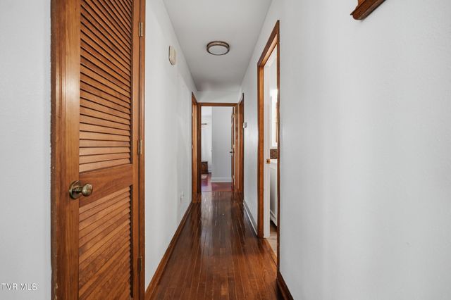64 Dye Drive, Lebanon, VA 24266