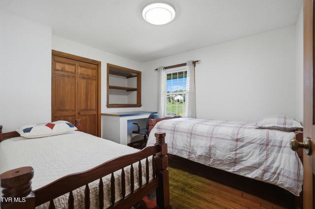64 Dye Drive, Lebanon, VA 24266