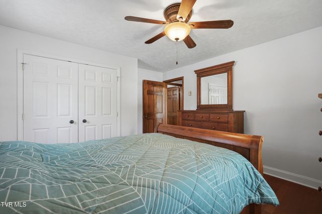 64 Dye Drive, Lebanon, VA 24266