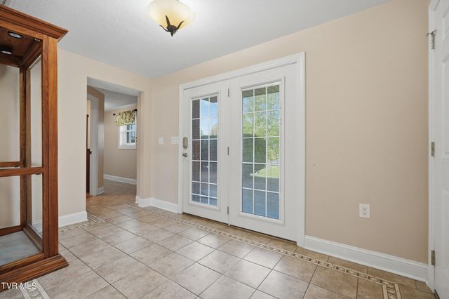 64 Dye Drive, Lebanon, VA 24266