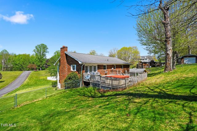 64 Dye Drive, Lebanon, VA 24266