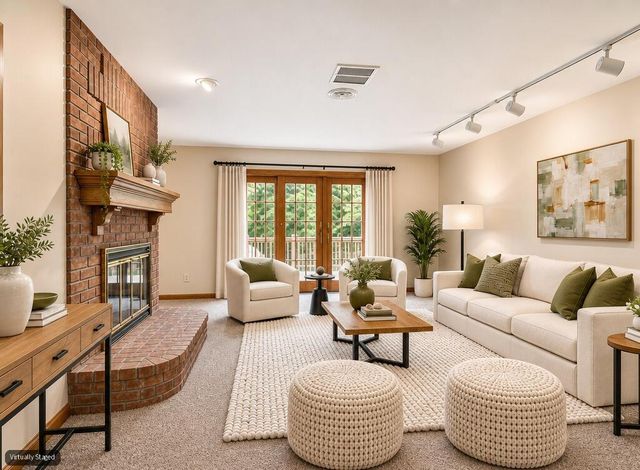 11458 Burr Street, Crown Point, IN 46307