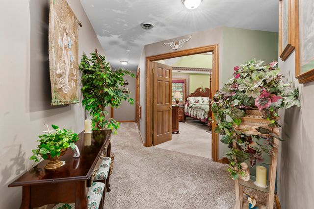 11458 Burr Street, Crown Point, IN 46307
