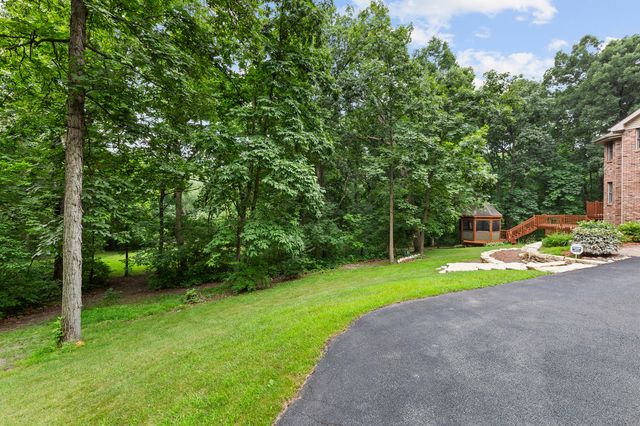11458 Burr Street, Crown Point, IN 46307
