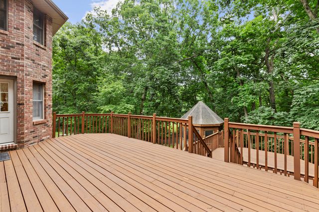 11458 Burr Street, Crown Point, IN 46307