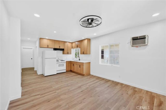 1031 N Fickett, Los Angeles, CA 90033