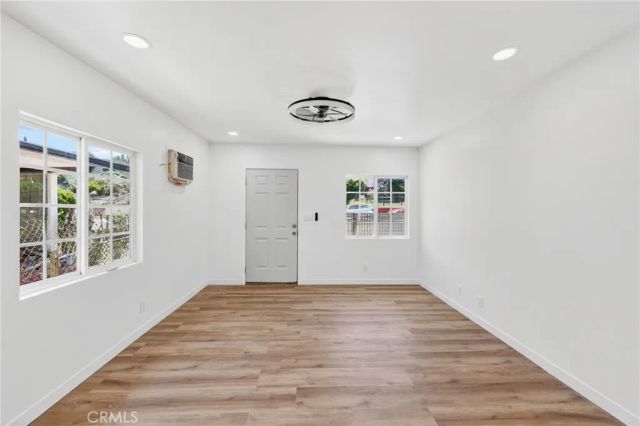1031 N Fickett, Los Angeles, CA 90033