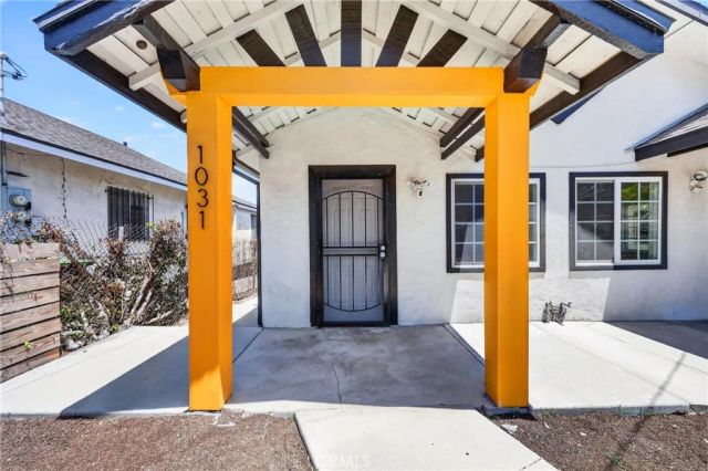 1031 N Fickett, Los Angeles, CA 90033