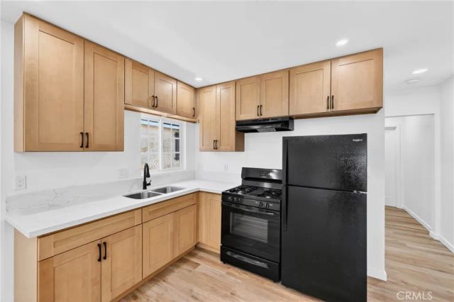 1031 N Fickett, Los Angeles, CA 90033