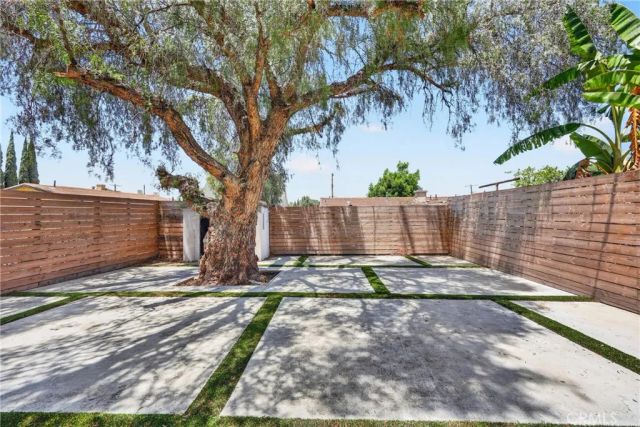 1031 N Fickett, Los Angeles, CA 90033