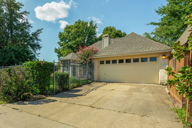 145 Hearthwood Drive, Coppell, TX 75019
