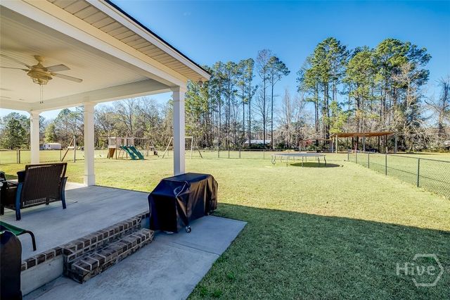 536 Zettler Loop, Guyton, GA 31312