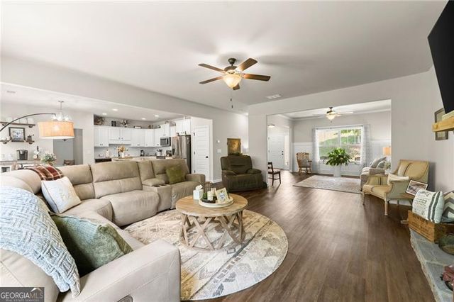 176 Whelchel Valley Drive, Dawsonville, GA 30534