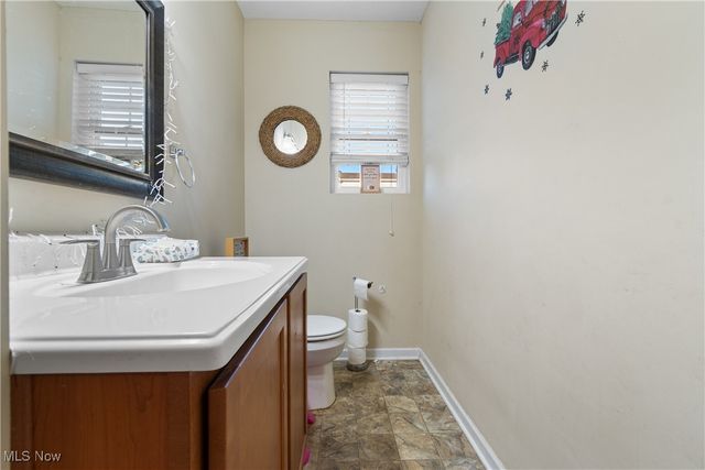 1860 Issaquah Street, Cuyahoga Falls, OH 44221