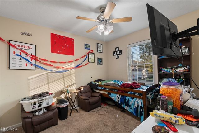 1860 Issaquah Street, Cuyahoga Falls, OH 44221