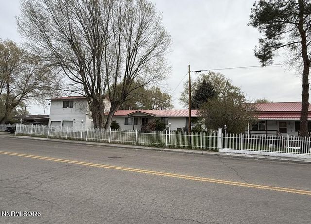 459 S 9th Street, Elko, NV 89801