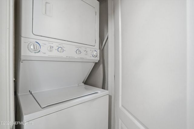 202 LAGUNA VILLAS Boulevard B24, Jacksonville Beach, FL 32250