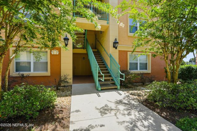202 LAGUNA VILLAS Boulevard B24, Jacksonville Beach, FL 32250