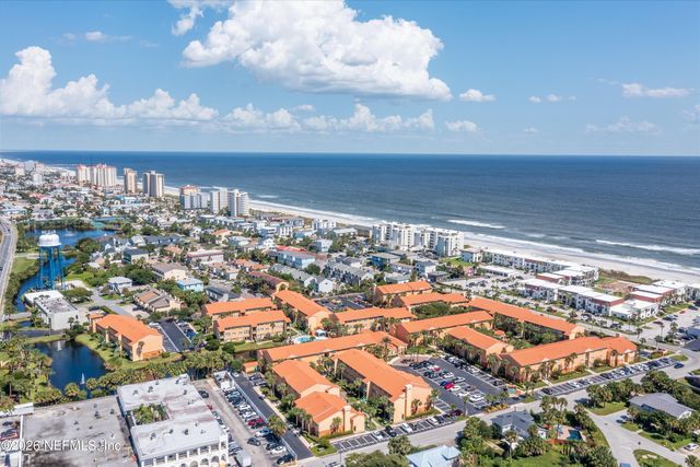 202 LAGUNA VILLAS Boulevard B24, Jacksonville Beach, FL 32250