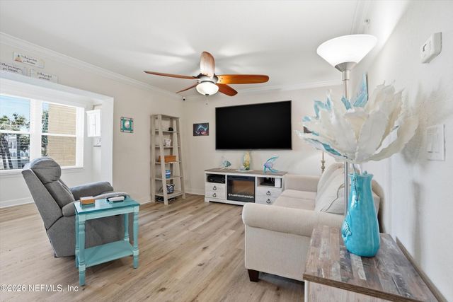 202 LAGUNA VILLAS Boulevard B24, Jacksonville Beach, FL 32250