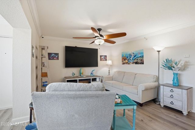 202 LAGUNA VILLAS Boulevard B24, Jacksonville Beach, FL 32250