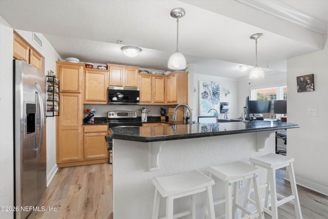 202 LAGUNA VILLAS Boulevard B24, Jacksonville Beach, FL 32250