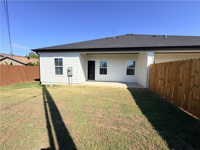 1308 W Beech Drive, Rogers, AR 72756