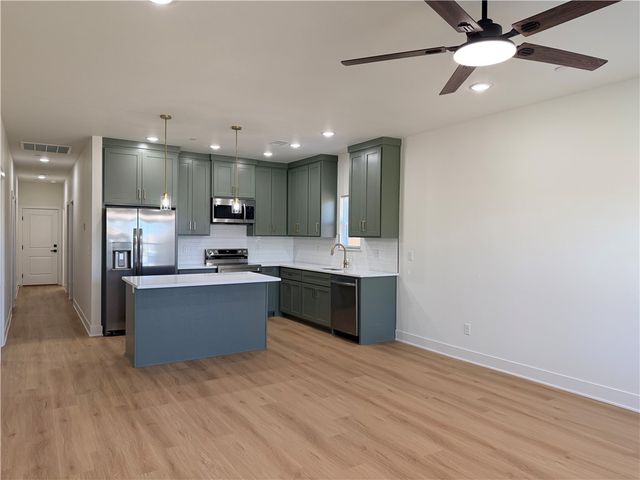 1308 W Beech Drive, Rogers, AR 72756